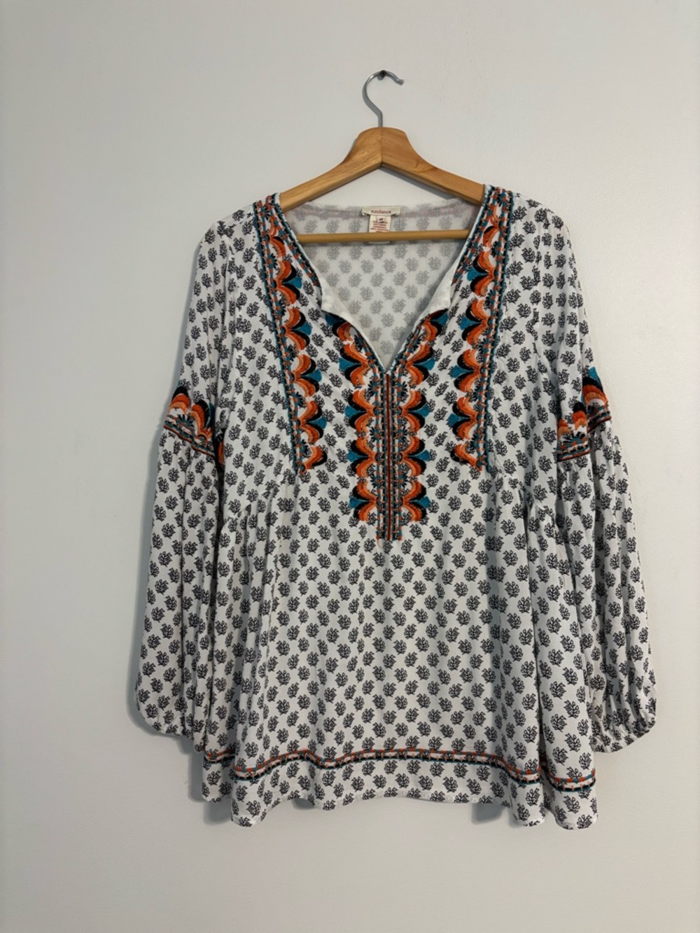Sundance Embroidered Boho Blouse Medium Flowy Lined Top - Picture 2 of 16